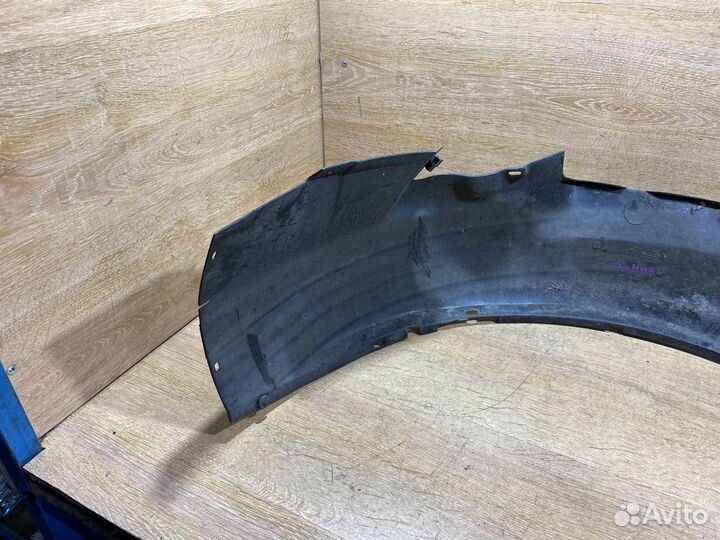 Подкрылок передний правый VW Golf 3 170447