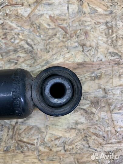 Амортизатор Зд BMW F30 F35