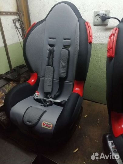 Детское автомобильное кресло бу