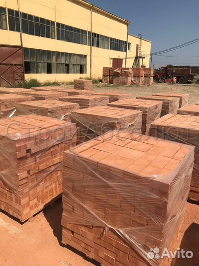 Кирпич универсальный М125