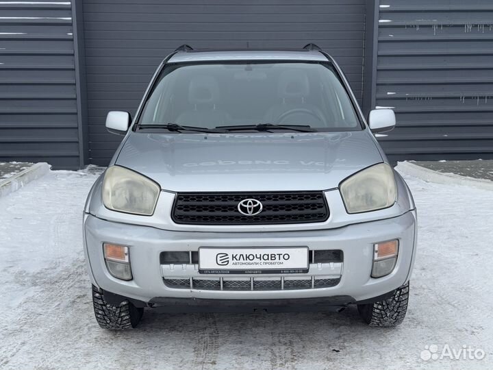 Toyota RAV4 2.0 AT, 2001, 265 000 км