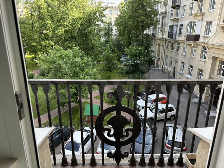 3-к. квартира, 77 м², 3/6 эт.