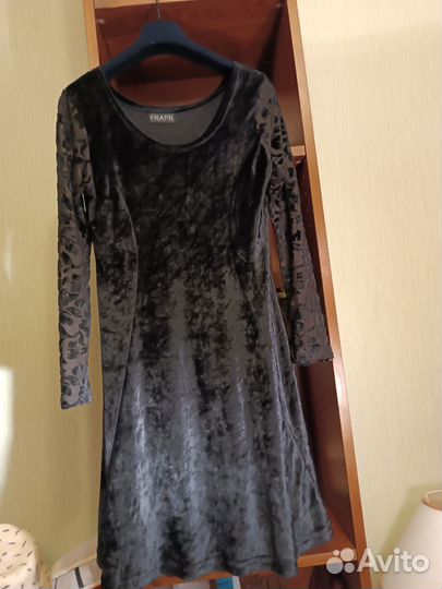 Платье женское