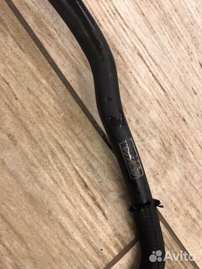 Патрубок системы охлаждения Ford Focus 2 седан 1.6