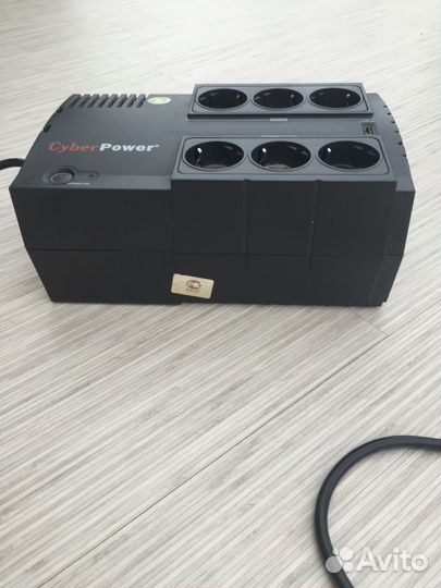 Источник бесперебойного питания