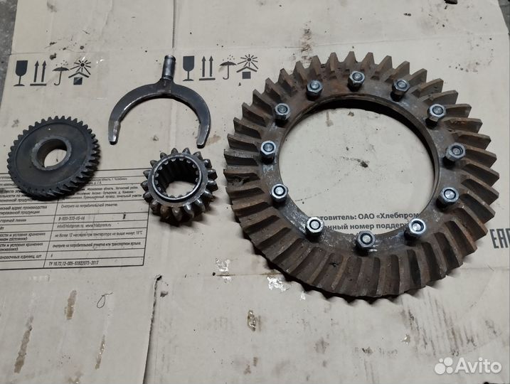 Запчасти на мтз 82