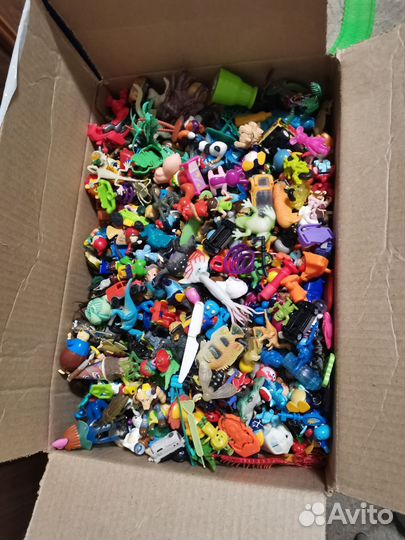 Игрушки из киндера