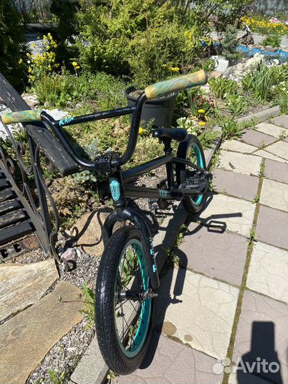 Трюковой велосипед BMX