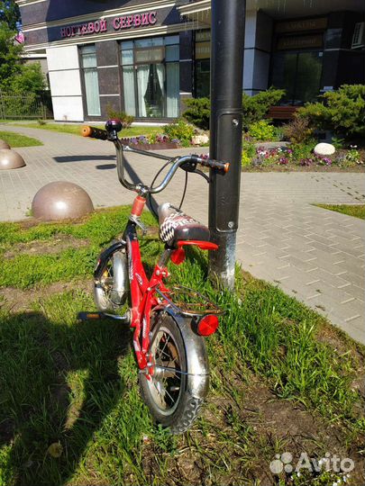 Велосипед детский с колëсами 12