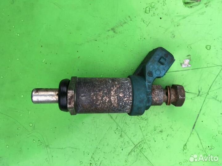 Форсунка инжекторная Вольво 940