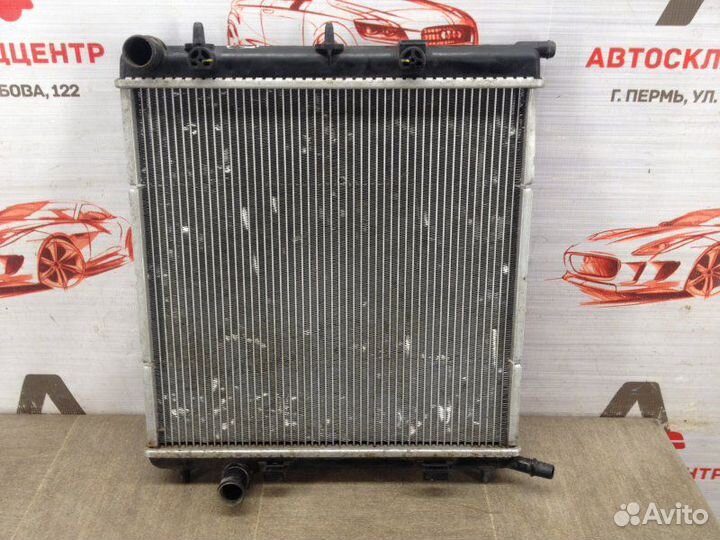 Радиатор охлаждения двигателя Citroen C2 2003-2010