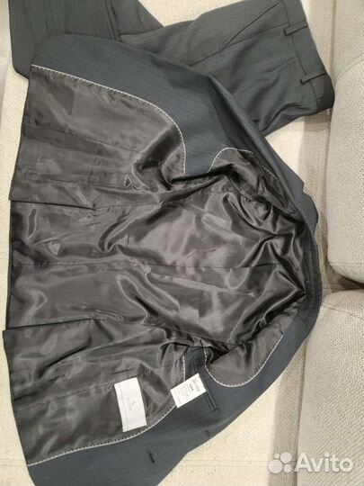 Костюм на мальчика 134