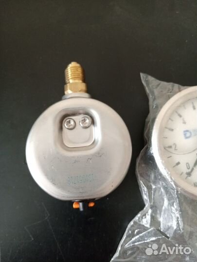 Манометр вибростойкий