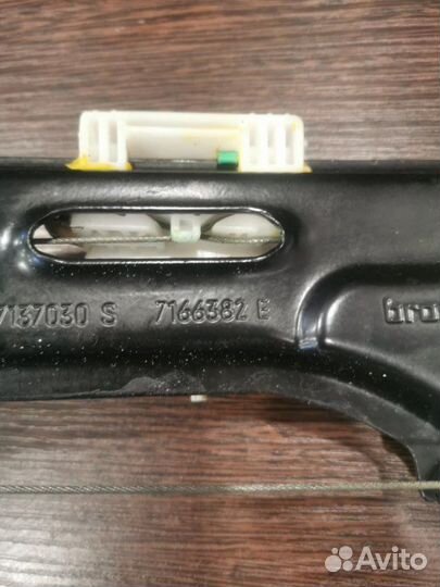 Стеклоподъемник задний правый Bmw X5 E70 3.0