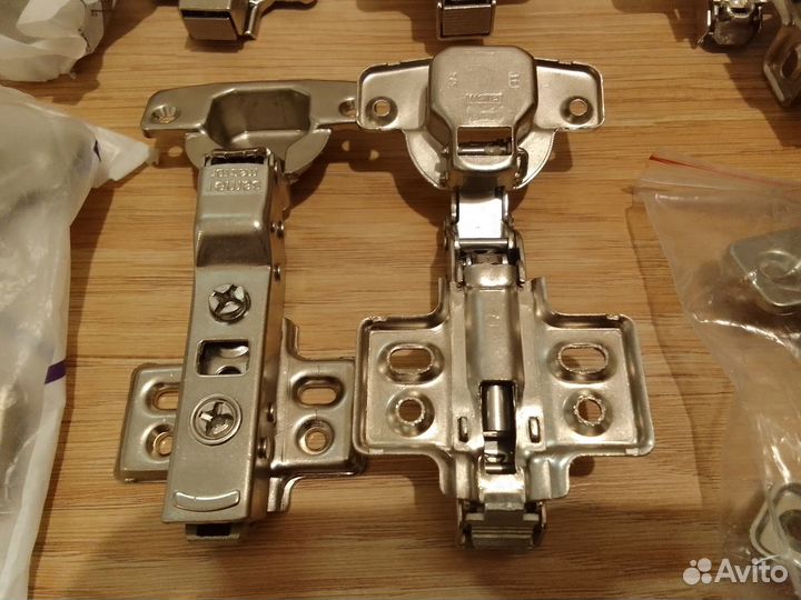 Петли мебельные