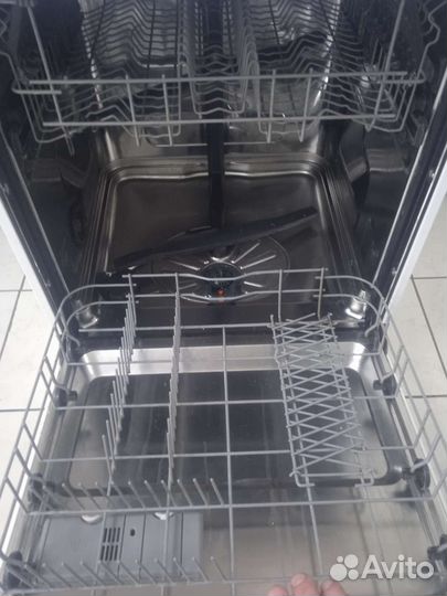 Посудомоечная машина Electrolux 60