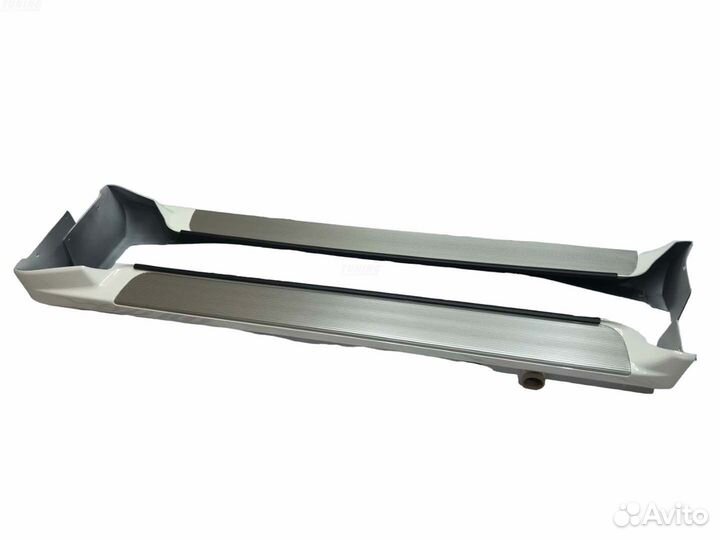 Подножки (пороги) Toyota Land Cruiser 100 B5776