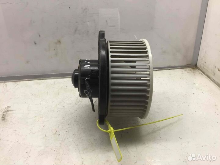 Моторчик печки Mazda 2 Art1028699