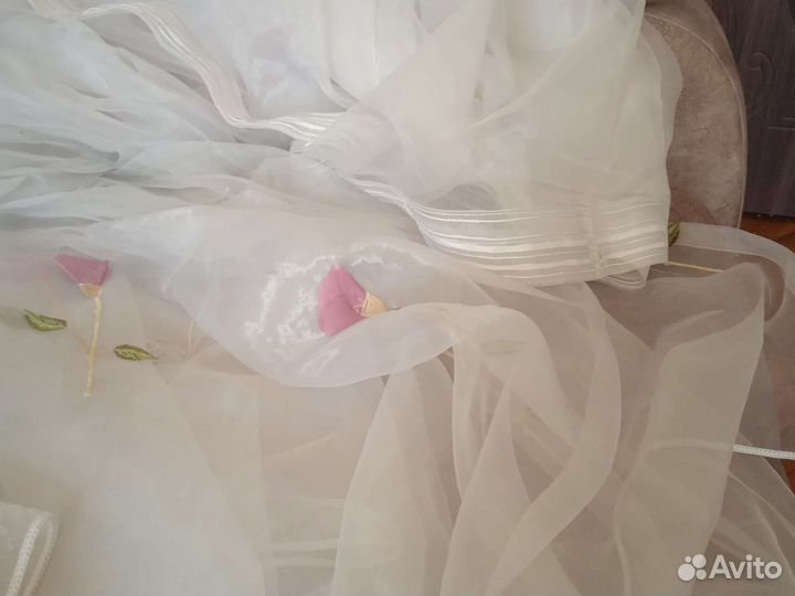 Шторы тюль и обои новые флизилин 2 рулона