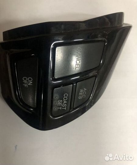 Кнопки в руль Mitsubishi Pajero sport 2