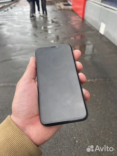 iPhone X, 64 ГБ