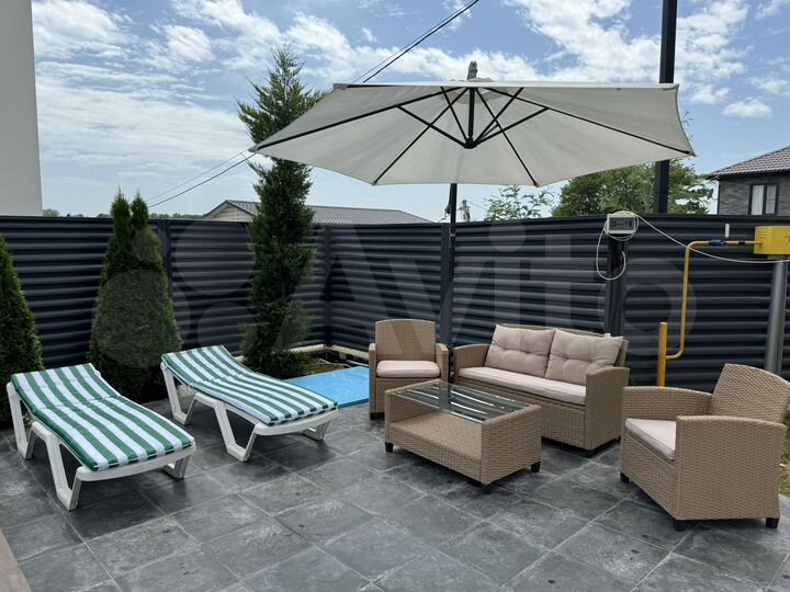 Дом 250 м² на участке 6 сот.