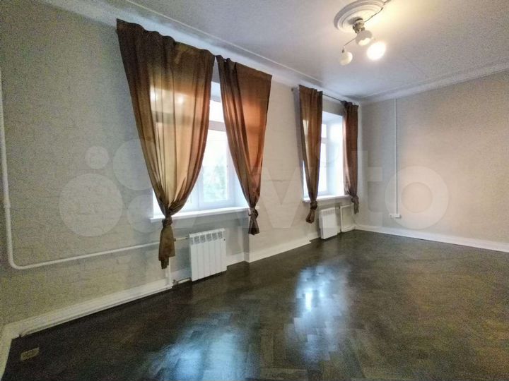 Комната 17 м² в 3-к., 4/5 эт.