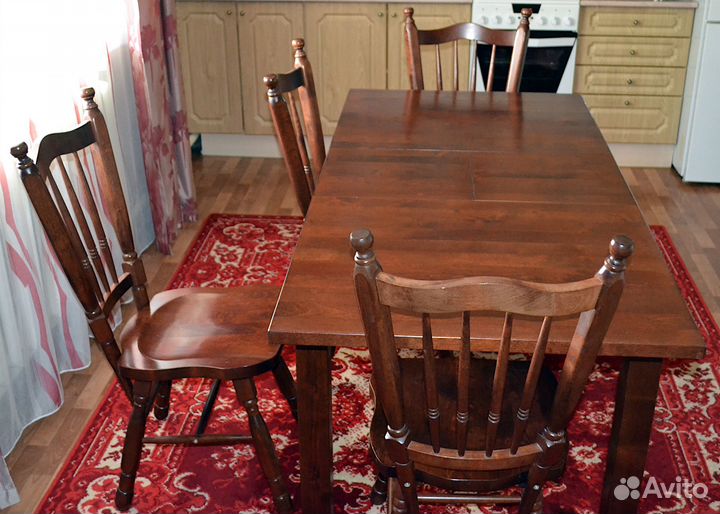 Стол обеденный раздвижной со стульями б/у
