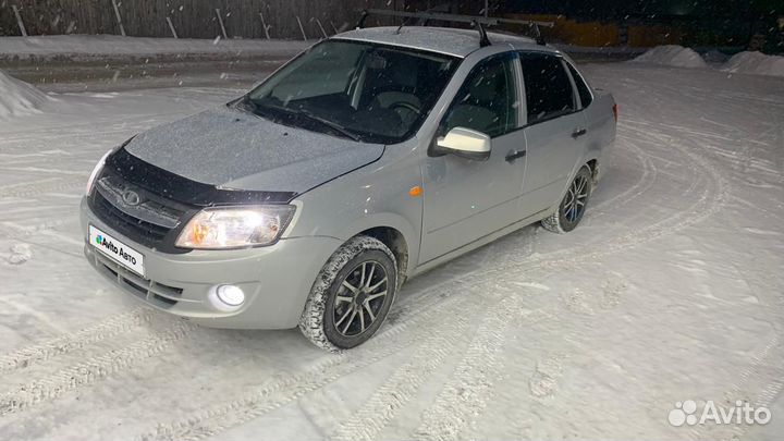 LADA Granta 1.6 МТ, 2013, 199 999 км