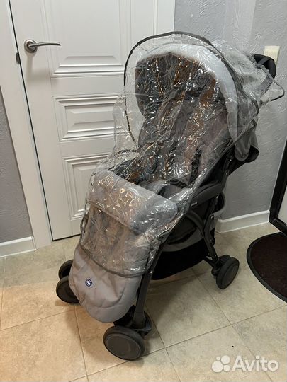 Прогулочная коляска chicco