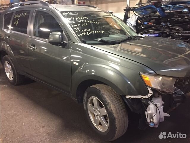 Разбор на запчасти Mitsubishi Outlander XL