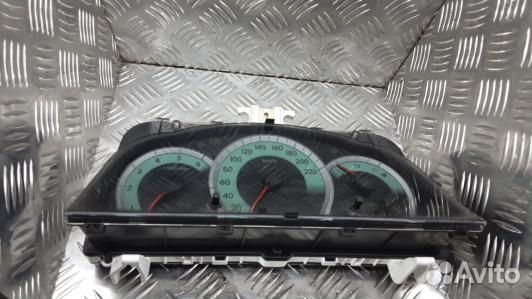 Щиток приборов toyota corolla verso 2 (99T11IT01)