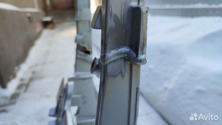 Подрамник yamaha FJR 1300 2006г