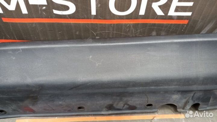 Накладка на порог левая Bmw X5 E70 N62B48B 2007