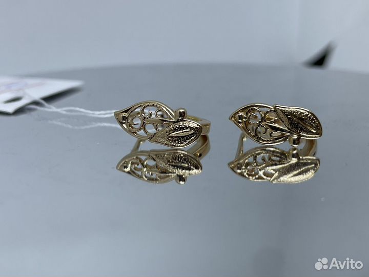 Золотые серьги