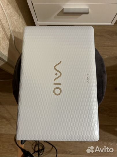 Ноутбук sony vaio pcg-71912V