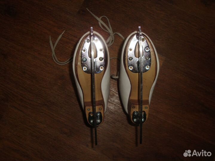 Коньки фигурные