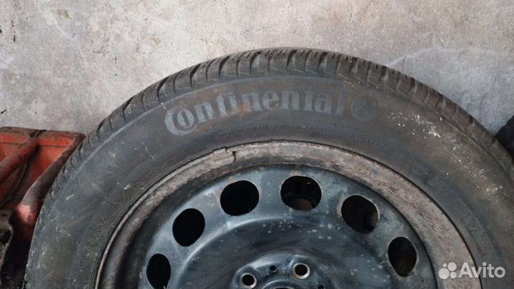 Continental ContiVancoContact 205/55 R16