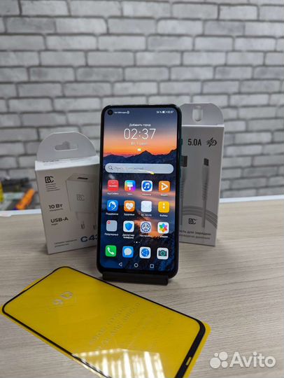 Телефон Huawei p40 lite E