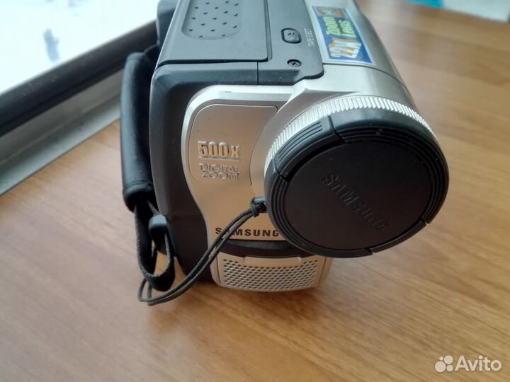 Видеокамера samsung VP-W60