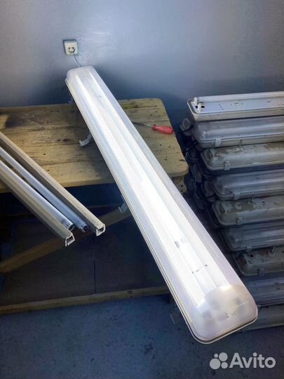 Светильник arctik 2*36 Световые Технологии