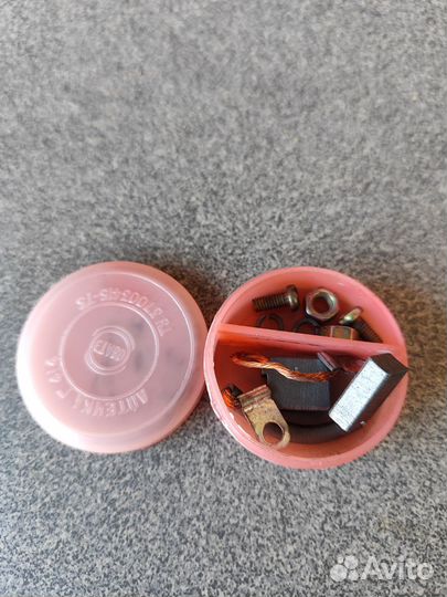 Щетки генератора Г414