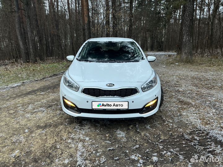 Kia Ceed 1.6 AT, 2018, 106 000 км