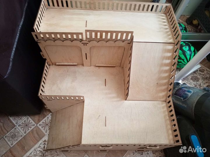 Гараж для машинок