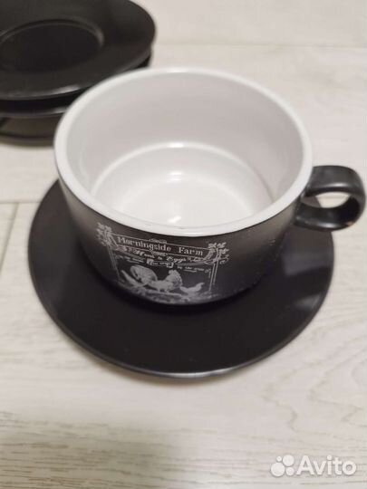 Чашки в подставке новые