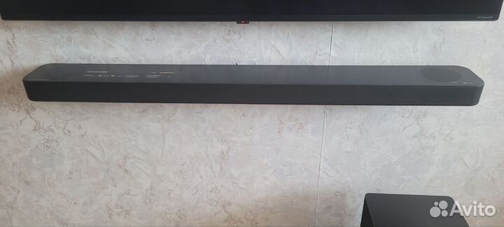 Саундбар LG SN8Y с тылами SPK8