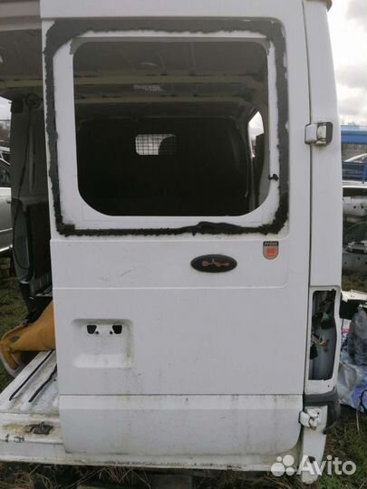 Дверь задняя правая Ford Transit 2013 год