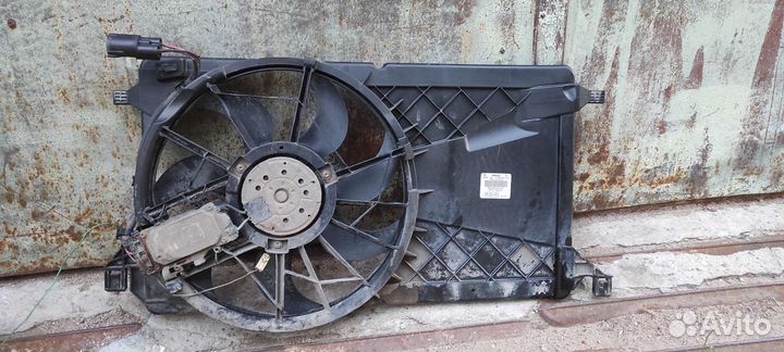 Вентилятор, диффузор вентилятора Mazda 3bk 2.0 рес