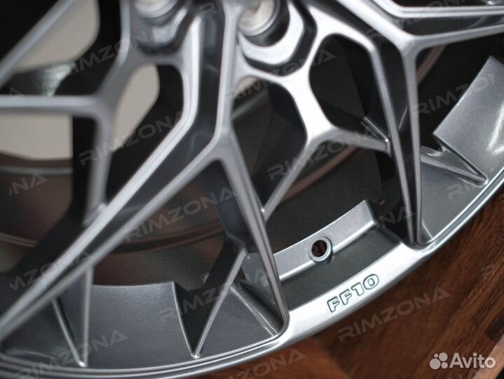 Литые диски HRE R19 для Volkswagen. Рассрочка