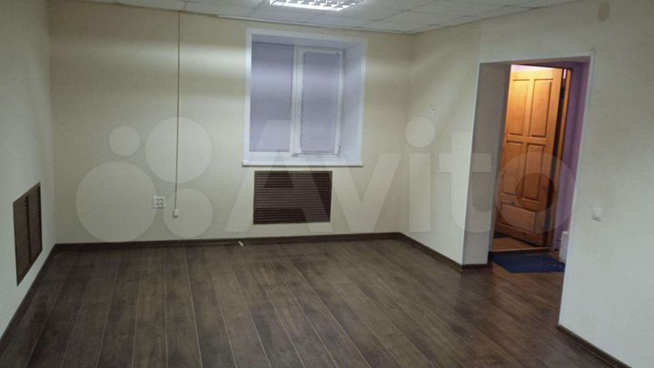 Квартира-студия, 32,8 м², 1/4 эт.